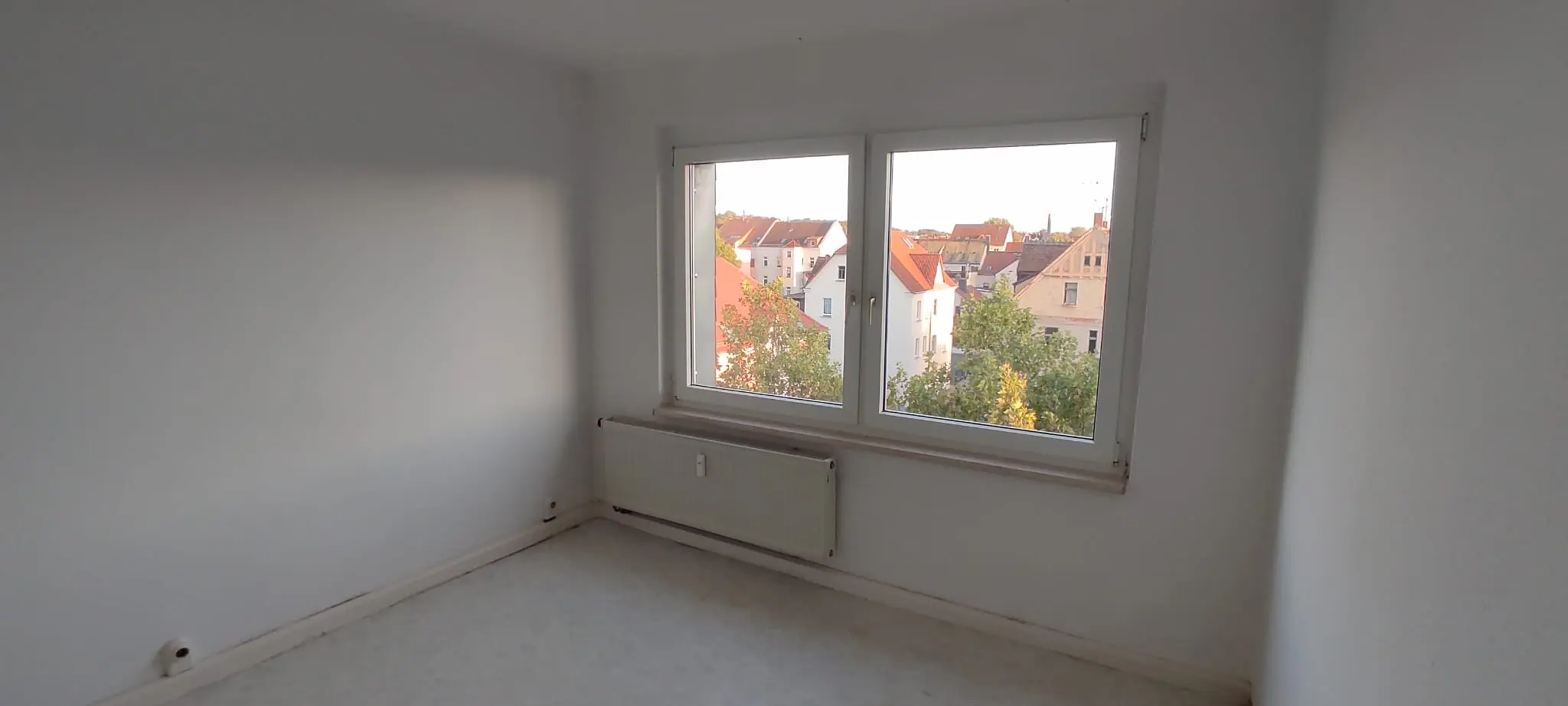 wohnungsrenovierung Vorbereitete Wohnung nach der Auflösung in Rositz